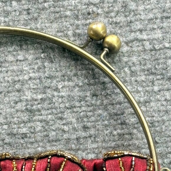 VTG Red Sequin Beaded Purse Metal Handle Kisslock Fairycore Steampunk Artsy boho - Picture 9 of 16